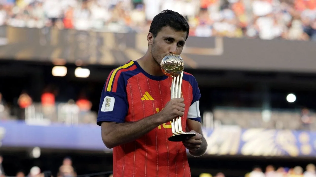 Rodri rechaza al Real Madrid y se acerca al Barcelona tras negociaciones