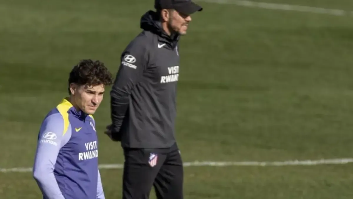Simeone confirma la convocatoria de Julián Álvarez y pide cuidarlo