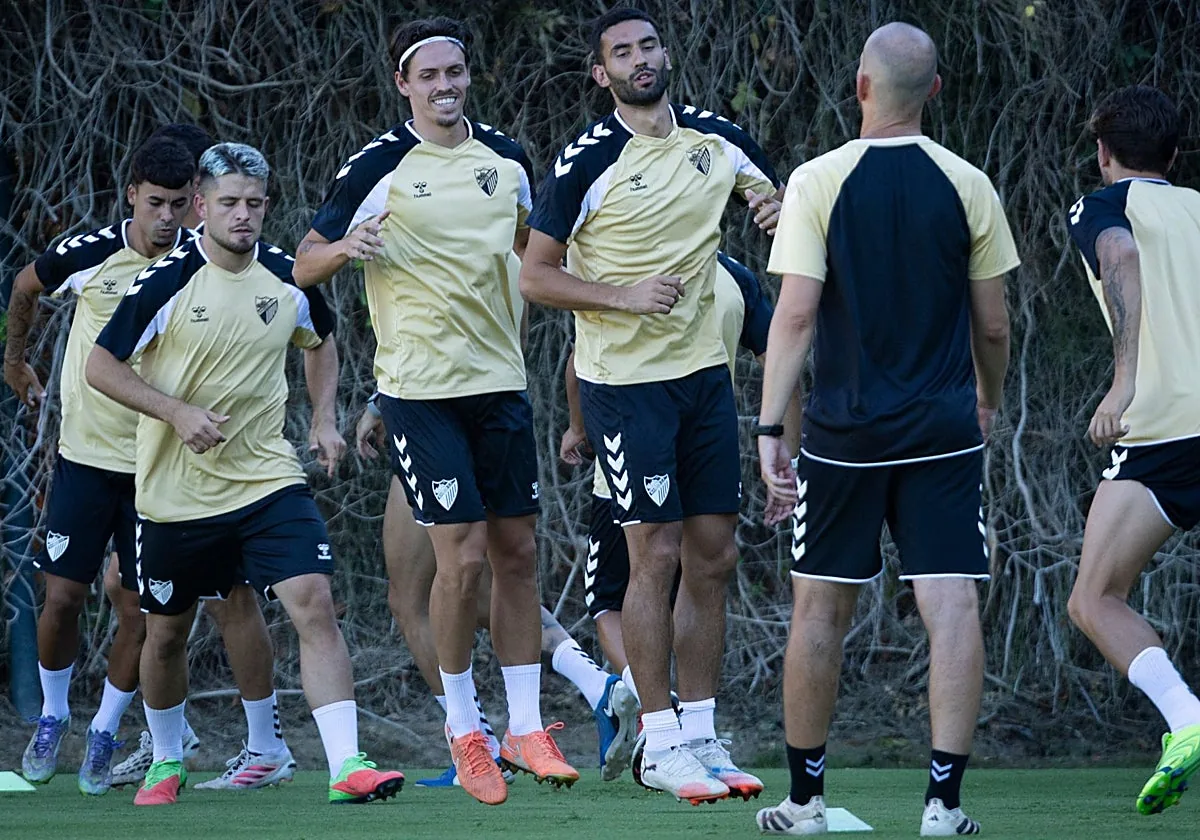 El Málaga logra su primera victoria de pretemporada ante el Al-Arabi