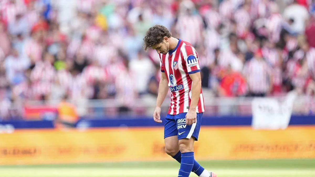Julián Álvarez, baja en el entrenamiento del Atlético de Madrid