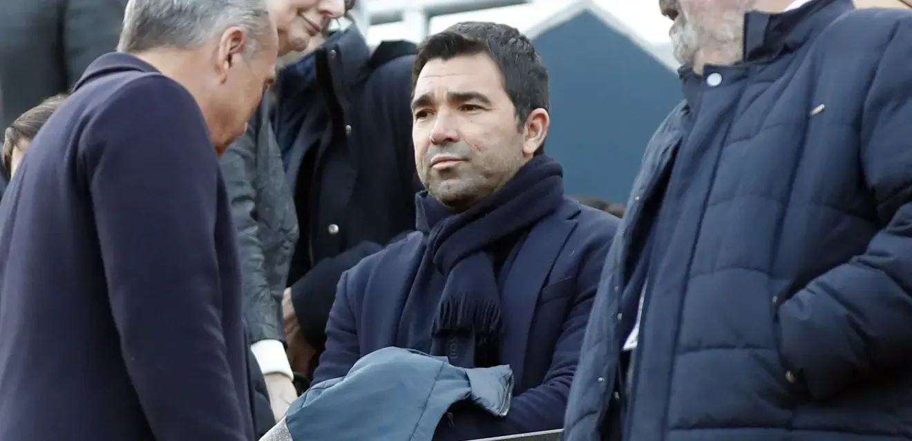 Deco, director deportivo del Barcelona.