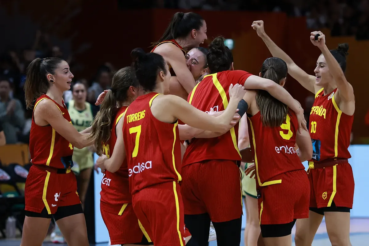 España avanza a semifinales del Mundial de baloncesto femenino tras vencer a Australia