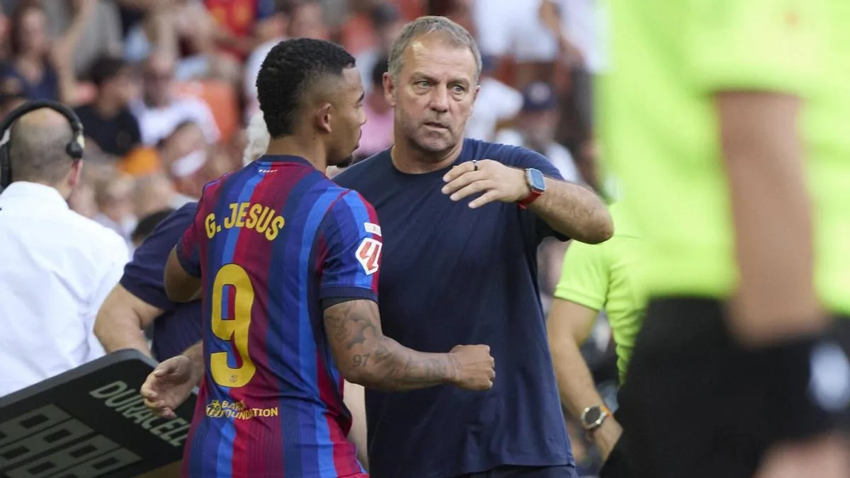 Flick elogia el dominio del Barcelona pero pide más control en los partidos