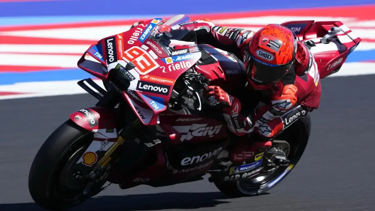 Misano: Marc Márquez gana el Sprint de MotoGP, acortando distancias con Martín